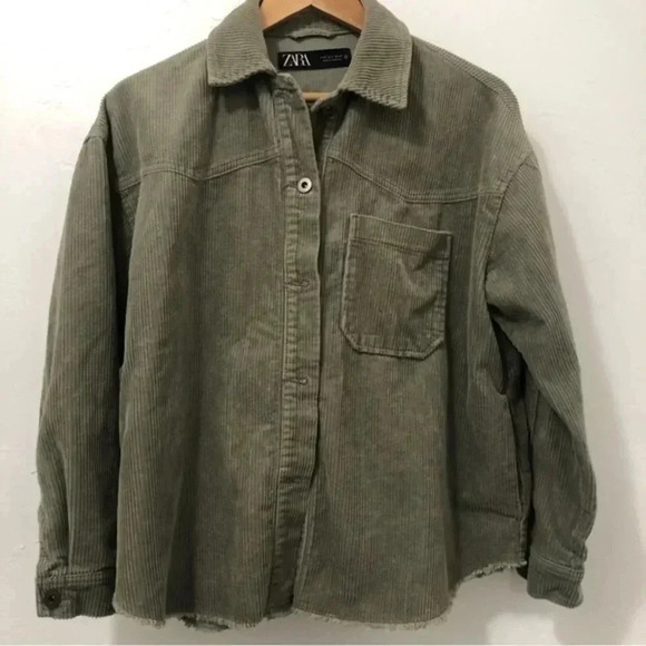 Zara Shacket Corduroy Olive Green Collared Oversized Button Up Raw Hem Size Smal - Picture 4 of 10